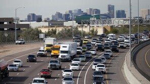 美 근로자들 절반 사무실 복귀…“2020년 3월 이후 최대”