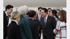 尹대통령, 캐나다 도착…AI 석학 간담회·동포 만찬 참석