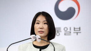 통일부, 대북전단 살포 자제 촉구… “北 도발 시 단호히 대처할 것”