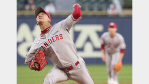 ‘여전히 1점대 ERA’ 김광현, 동기 상실한 한화 꺾고 팀 매직넘버 줄인다
