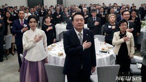 尹 “캐나다 한국전 당시 파병…‘연대정신’ 바탕 미래산업 협력”