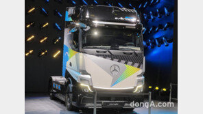 다임러, 대형 전기트럭 ‘벤츠 e악트로스 롱홀’ 첫선… 1회 충전 500km 주행