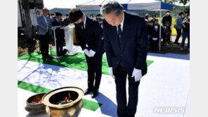 하토야마 日 전 총리 “전쟁 뒤 아픔 껴안은 양국 역사 되새겨야”