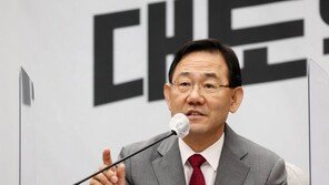 주호영 “野 비협조, 여론으로 돌파하는 수밖에…정부 분발 촉구”