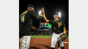 피츠버그 배지환, 데뷔전부터 2경기 연속 안타