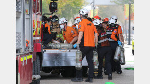 아울렛 화재 발생 4시간…근로자 4명 위치 파악 안돼