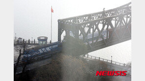 북중 화물열차 26일 운행 재개…“의약품 등 긴급물자 우선 운송”