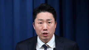 대통령실, ‘尹비속어’ 논란에 “바이든 아닌 것 분명… 비속어는 본질 아냐”