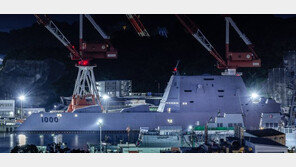 [단독]美최강 스텔스구축함 ‘줌월트’ 일본 요코스카에 최초 전개 