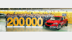 르노코리아, 부산공장 XM3 생산 20만대 돌파… 하이브리드 모델 내달 국내 출시