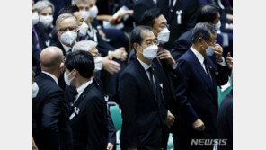 韓 총리, 기시다 만나…강제징용 문제 논의할 듯