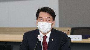 안철수 “유승민, 당원 신뢰 잃어…전대 경선 쉽지 않아”