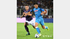 나폴리 주축으로 자리잡은 김민재, 내년 여름에 나폴리 떠날 수도 