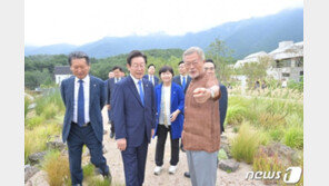 권성동 “文, 무례란 北지뢰에 발목 잘린 군인에게 ‘짜장면’ 물은 것”