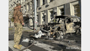 우크라, “키이우서만 러시아 미사일에 8명 사망”