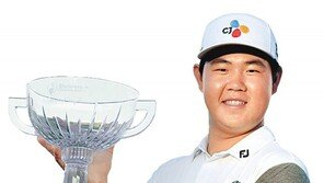20세 김주형, 우즈보다 빨리 PGA 2승… “슈퍼스타로 직행”
