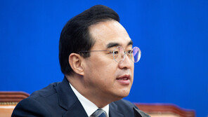 정진석 “조선, 日침략으로 망했나”…박홍근 “천박한 친일 역사인식”