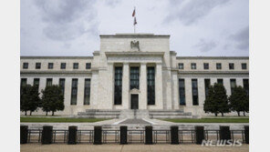 美 근원물가 40년만에 최고치… “자이언트스텝 확률 90%”