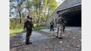 [단독]주한미군, 대량살상무기 제거 부대 훈련 사진 공개…北도발에 경고