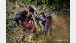 美 바이든, 베네수엘라 불법 이주민 멕시코로 즉각 추방 조치 실행