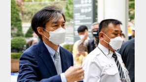 조국 불법 사찰한 국정원, 5000만원 배상…“다신 이같은 비극 없길” 