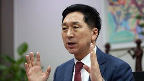 與 “이재명 혐의 덮기 급급땐 민주당도 폐족”…李재판 시작날 공세