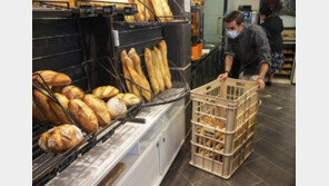 “바게트값 또 오르나”…유럽 ‘식량 인플레’에 고통