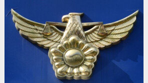 주차장에서 혼자 운전하던 40대 여성, 본인 차량에 깔려 숨져