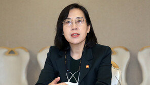김현숙, 여가부 폐지 우려에 “어느 부처냐보다 ‘어떻게’가 중요”