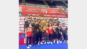 배드민턴 주니어 대표팀, 세계선수권 단체전 우승 쾌거