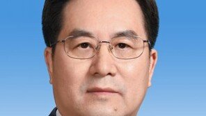 中 새 상무위원 딩쉐샹…2013년부터 ‘시진핑 비서실장’으로 불려