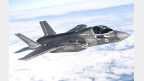 中 공군 가르치러 간 英 조종사…알고 보니 스파이?