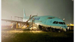 승객 울고 승무원은 ‘머리숙여!’…대한항공 승객 “죽음의 공포”