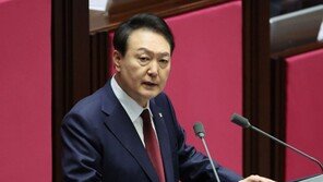 尹 “3축체계 고도화 5조원 투입…사병 봉급 205만원 목표”