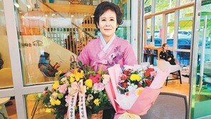 “김치의 본고장, 광주에서 큰 상 받아 기뻐요”