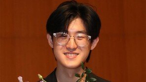 40분 몰아친 ‘현의 노래’… 샛별 떴다