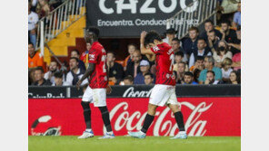 이강인, 스페인 라리가 공식 베스트11 선정…시즌 두 번째