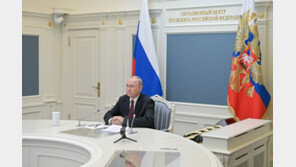 러, 푸틴 참관하에 핵 훈련 실시…탄도·순항미사일 발사