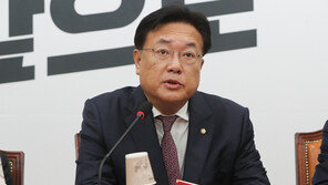 정진석 “대장동 검은돈, 이재명 측근에…국민 앞에 석고대죄해야”