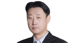 ‘발암물질 논란’ 스타벅스 수장 교체…새 대표에 손정현 신세계 I&C대표