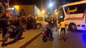 이란 사원 테러 55명 사상자 발생…“반정부 시위보다 IS 소행 가능성”