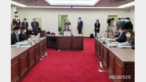 제주4·3 희생자 300명에 국가보상금 지급 첫 결정