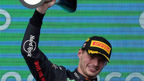 슈마허 따르던 꼬마, F1 전설의 한 시즌 최다승 넘는다