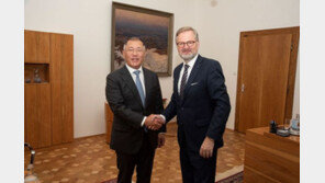 정의선 현대차그룹 회장, 체코 총리 면담…부산엑스포 유치 지지요청