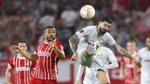 황의조·황인범·정우영 동시 출전 맞대결…득점은 불발