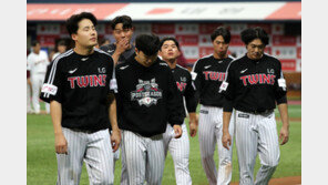 LG, 20년 만에 KS 진출 무산 위기…‘믿는 도끼’ 불펜 부활해야