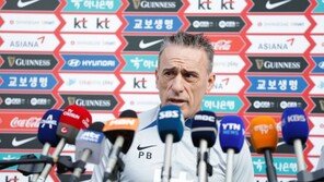 마지막 점검 나선 벤투 “월드컵 최종 명단, 아직 안 닫혔다”