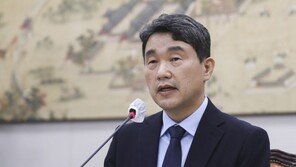 자사고·일제고사 ‘과열경쟁’ 질타…이주호 “부작용 인정”