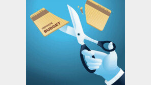 ‘레고랜드 사태’에 지자체 화들짝… 지방채 발행 줄이고 업무비 삭감 