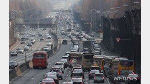 자동차 도로 잇단 지하화…“차 달리던 그곳이 공원으로”